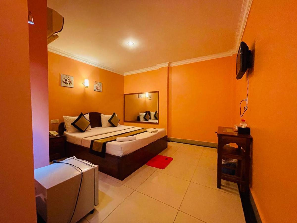 Spean Meas Hotel Phnom Penh Bagian luar foto